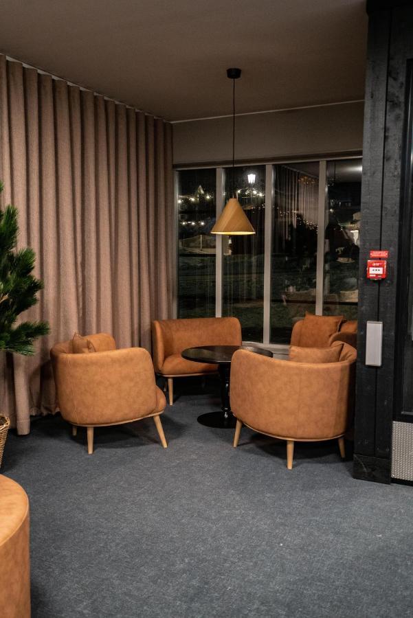 Ferienwohnung Mysig Laegenhet Mitt Pa Saelfjaellstorget Sälen Exterior foto